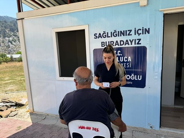Kumluca’da Yayla Sakinlerine Mobil Sağlık Hizmeti: Karagöl Yaylası’nda Artık Sağlık Merkezi Var!