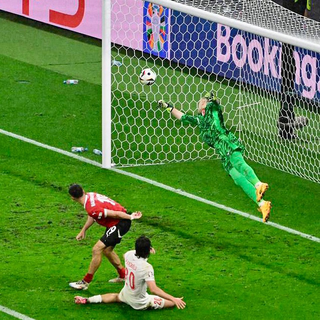 Koca bir ülkenin umudu