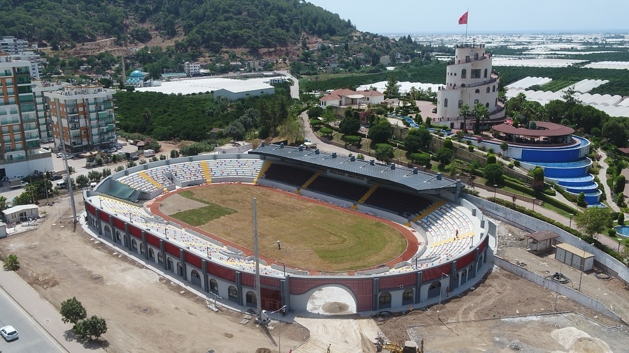 Kumluca Atatürk Stadyumu tamamlanıyor 

Antalya Büyükşehir Belediyesi olarak yak