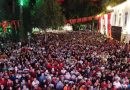 ilkyarıyı 1-0 önde kapattı. Dokumapark’ta bir müthiş bir coşku var. Binlerce hem