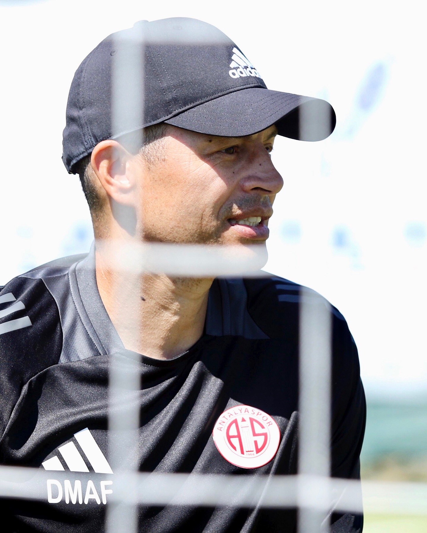 Antalyaspor x Sivasspor

İLK 11: Pirić, Thalisson, Bahadır, Veysel, Güray, Erdo