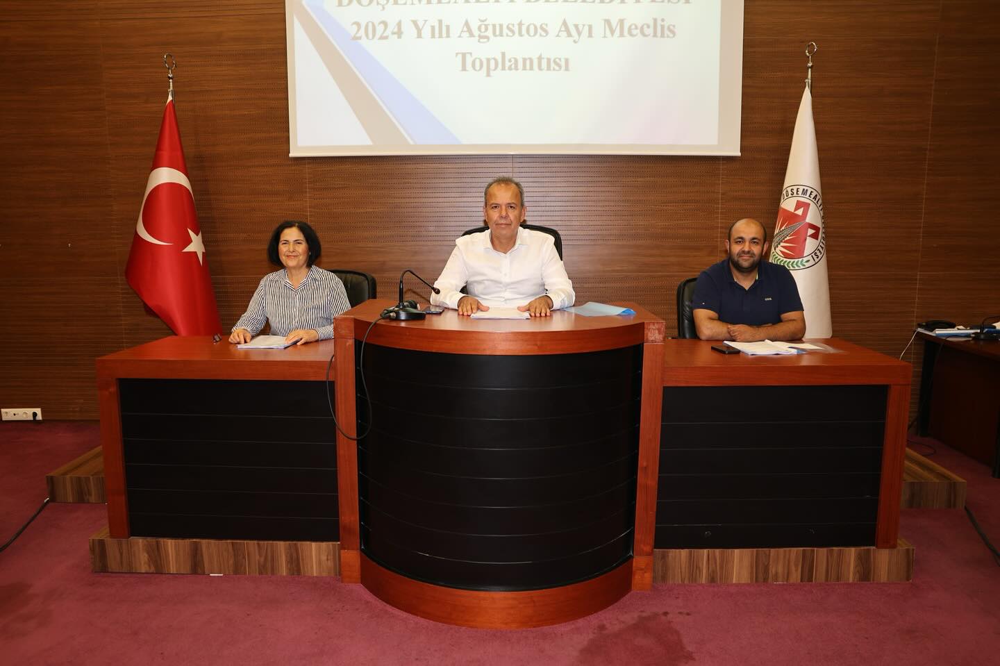 Döşemealtı Belediye Meclisimizin Ağustos ayı toplantımızı gerçekleştirdik. Mecli…