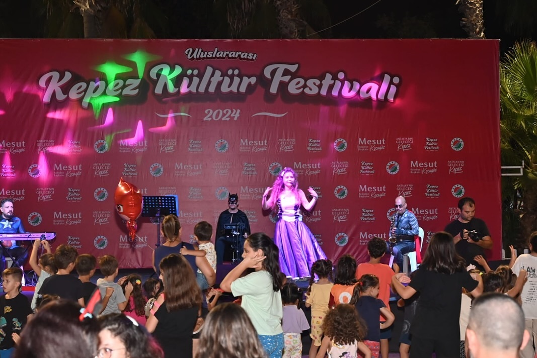 Kepez Kültür Festivali’nin bu akşamki eğlencesi çocuklara özeldi.