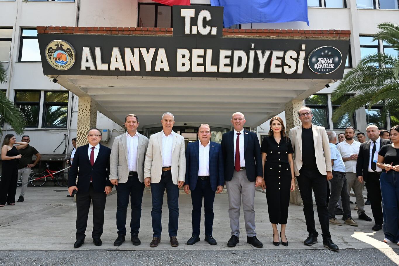 Alanya’nın arıtma sorununu çözeceğiz 

Antalya Büyükşehir Belediye Başkanı Muhit