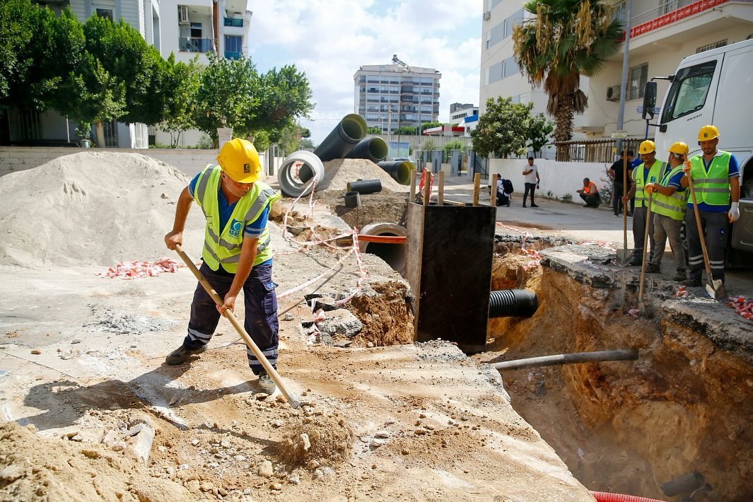 Altyapı çalışmalarını sürdürüyoruzPlanlı, kurallı ve kimlikli bir kent vizyon