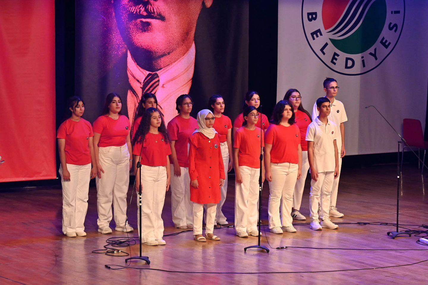 Kepez Müzik Okulları Yaz Konseri büyük beğeni topladı.