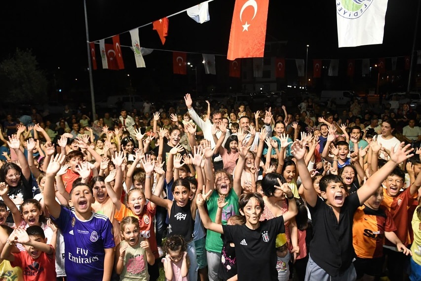 Kepez’in parklarından neşeli çocuk sesleri yükseliyor