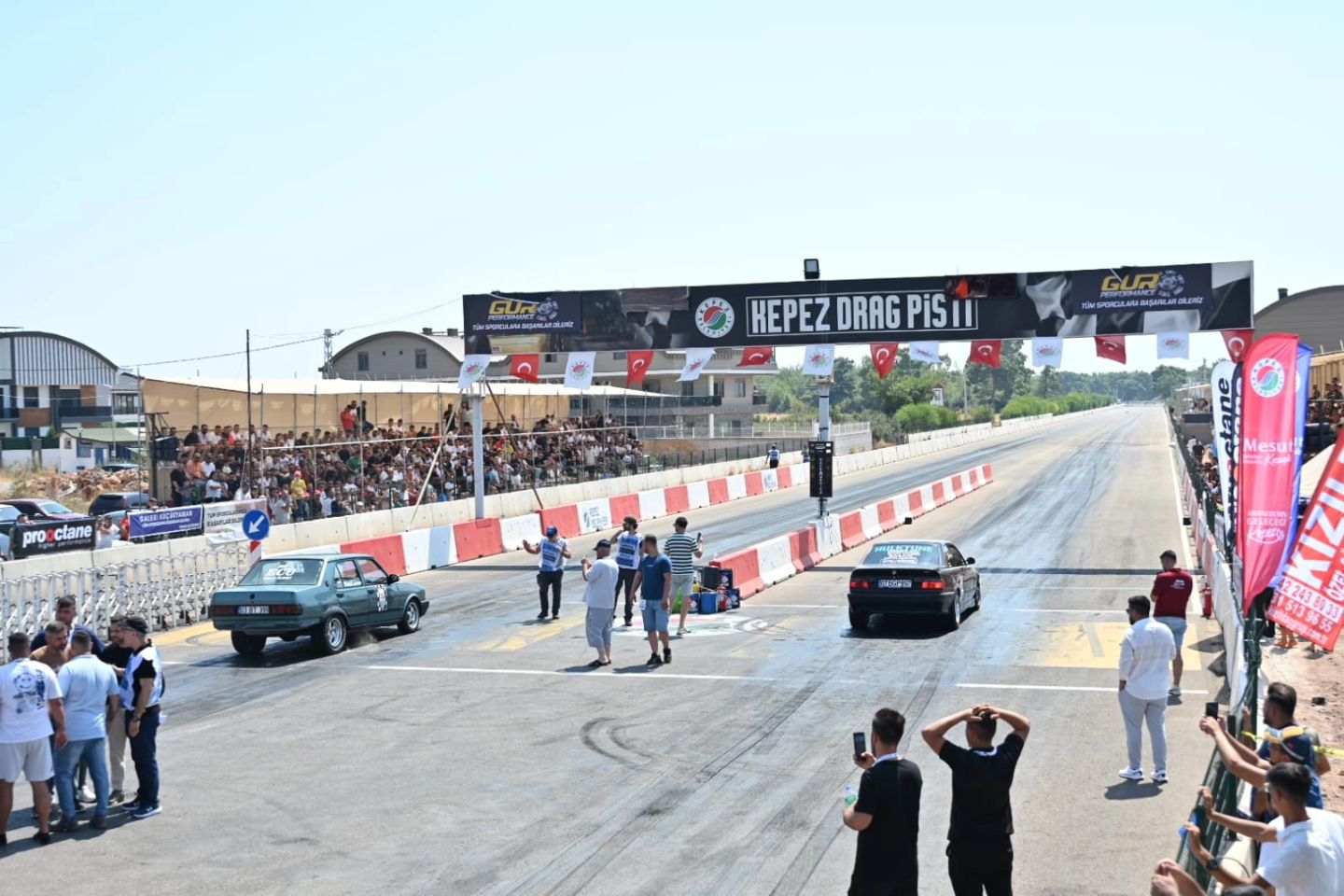 Türkiye Drag Şampiyonası 1. Ayağı, Kepez Drag Pisti’nde başladı.