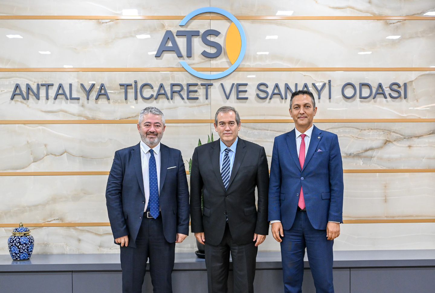 Yönetim Kurulu Başkanımız Yusuf Hacısüleyman, Vakıf Katılım Bankası Antalya Şube