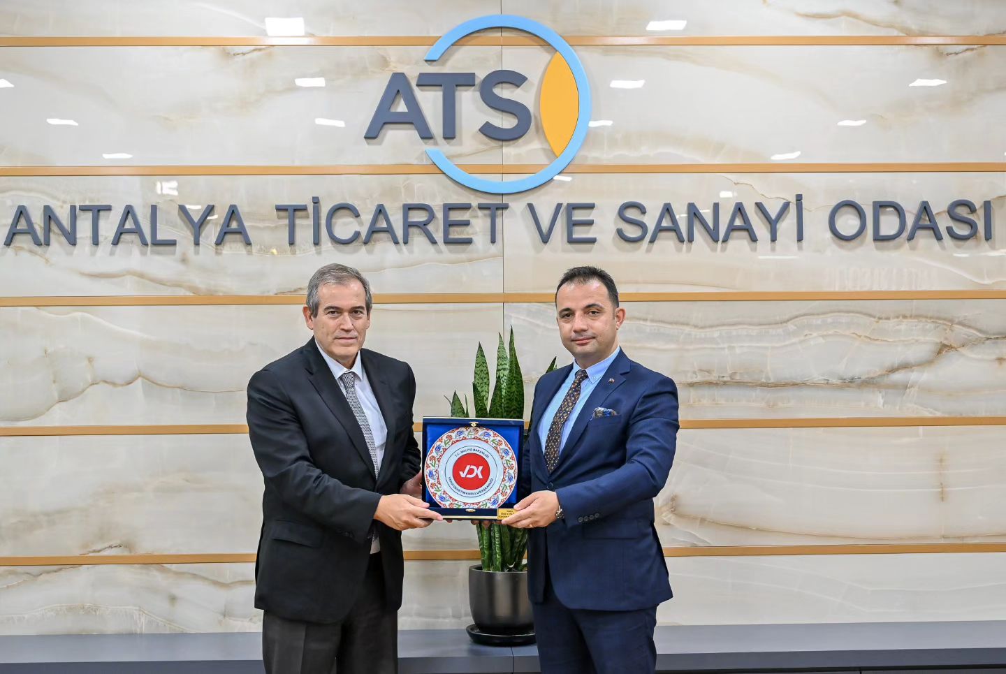 Yönetim Kurulu Başkanımız Yusuf Hacısüleyman, Yönetim Kurulu Üyemiz Mustafa Yayl