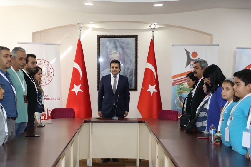 “Su gelecektir, boşa harcama.” 

 5. ve 6. sınıfta eğitim gören özel öğrenme güç