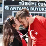 Antalya’da temsili askerlik yapacak engelli bireylere davullu-zurnalı uğurlama
