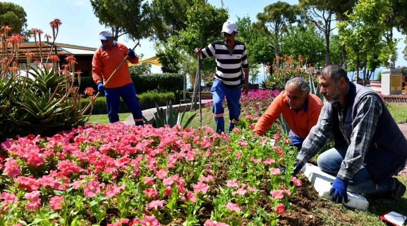 Antalya Muratpaşa’nın renkli emeği