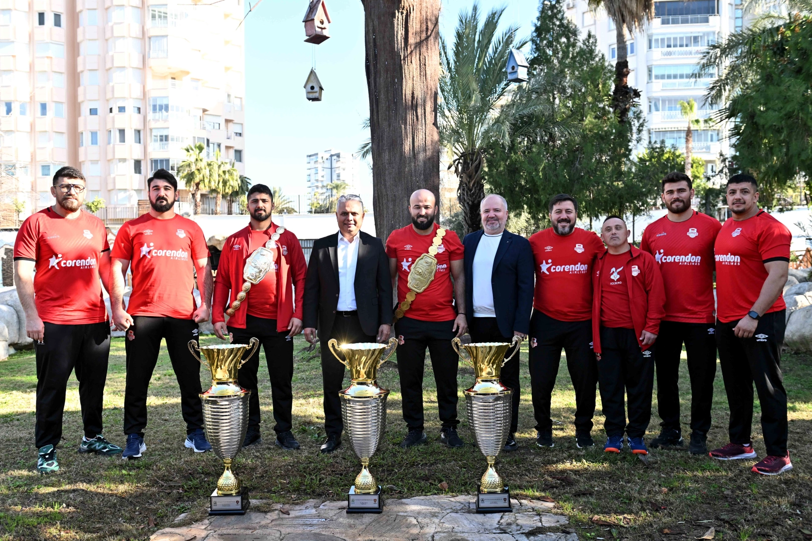 Antalya Muratpaşa Spor Kulübü’nde görev bölümü yapıldı