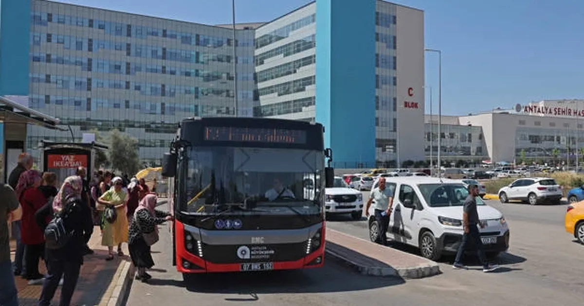 Antalya Büyükşehir’den Şehir Hastanesi’ne kolay ulaşım