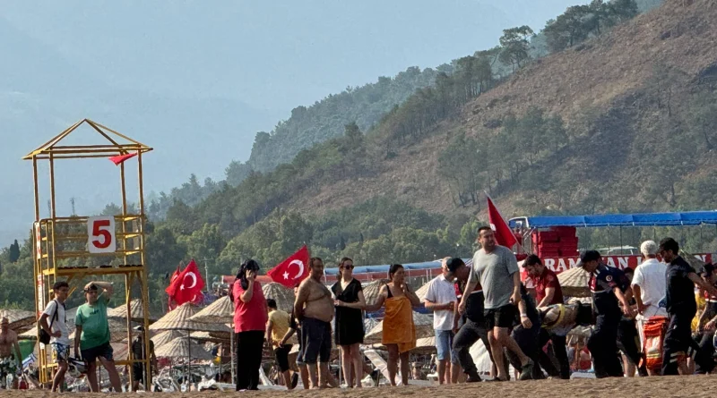 Antalya Adrasan sahili bir genci yuttu!