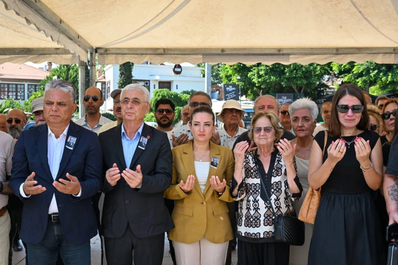 Antalya Büyükşehir’den eski başkanına duygusal veda