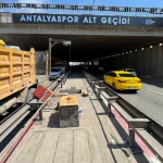 Antalya’da yağmur sezonu öncesi altyapı temizliği hız kazandı