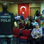 Antalya Büyükşehir’den personeline madde bağımlılığı eğitim