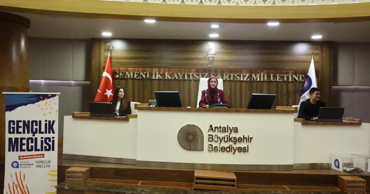 Antalya Gençlik Meclisi’nde yeni dönem başladı