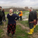 Antalya Büyükşehir’den sel felaketinde çiftçilerin yanında