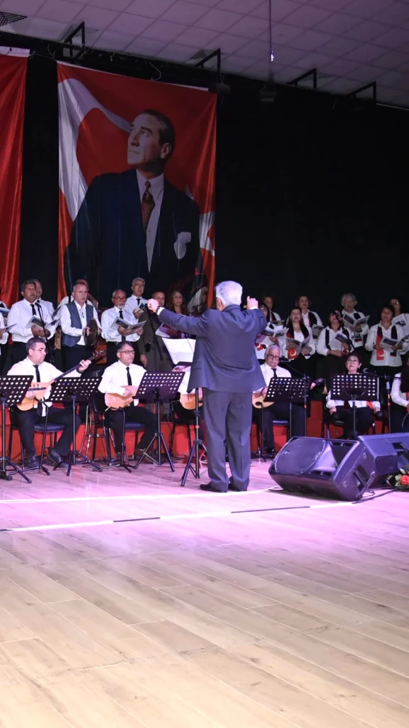 Kumluca'da Çanakkale Ruhu: Sanatla Siyaseti Aşan Buluşma