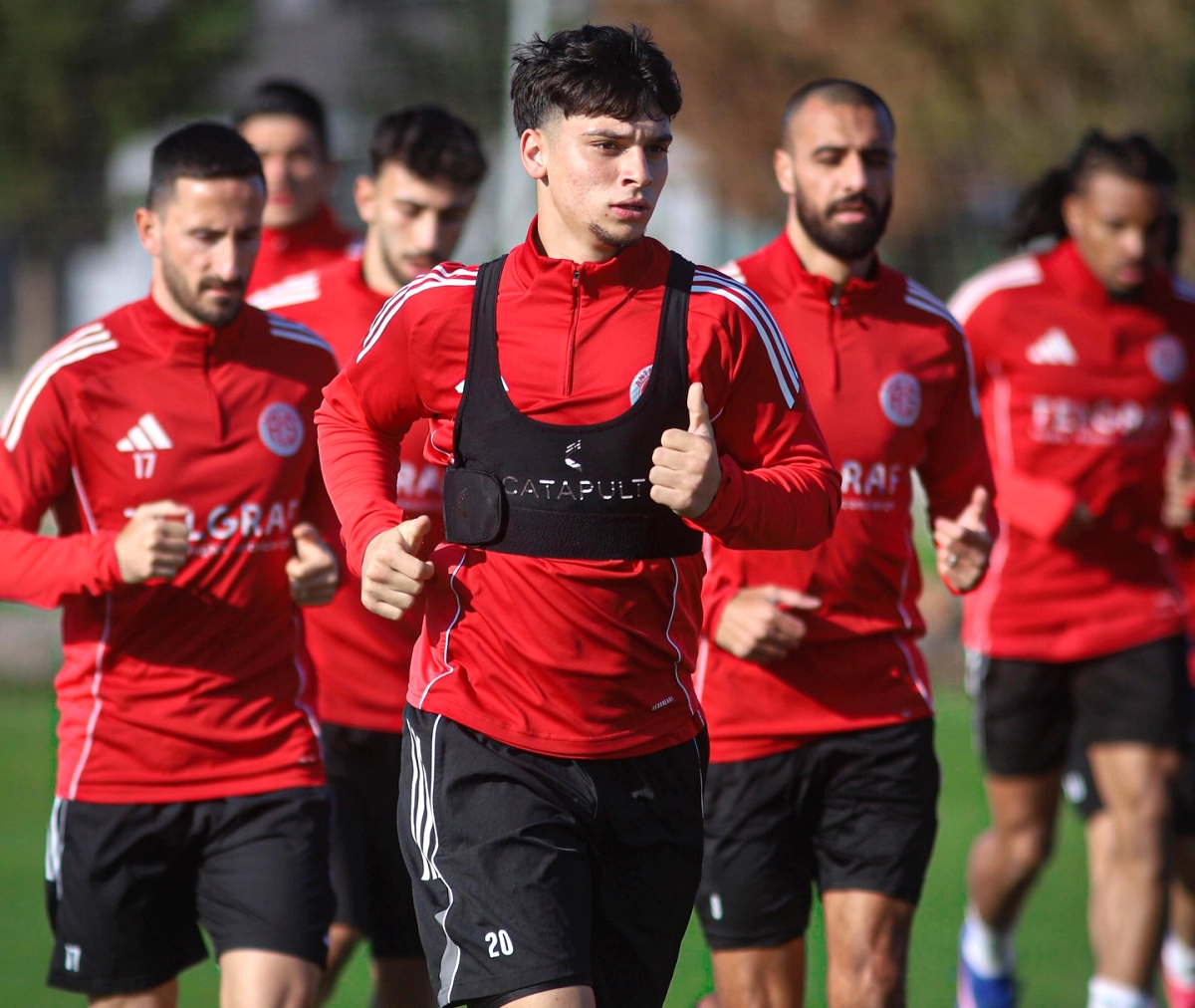 Antalya Spor FKda İkinci Antrenman: Yoğun Tempo Devam Ediyor