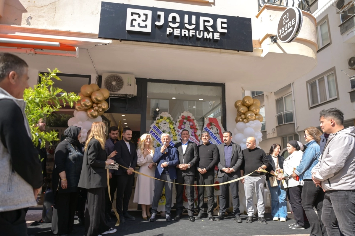 Antalya Demrede Joure Parfüm Mağazası Kapılarını Açtı