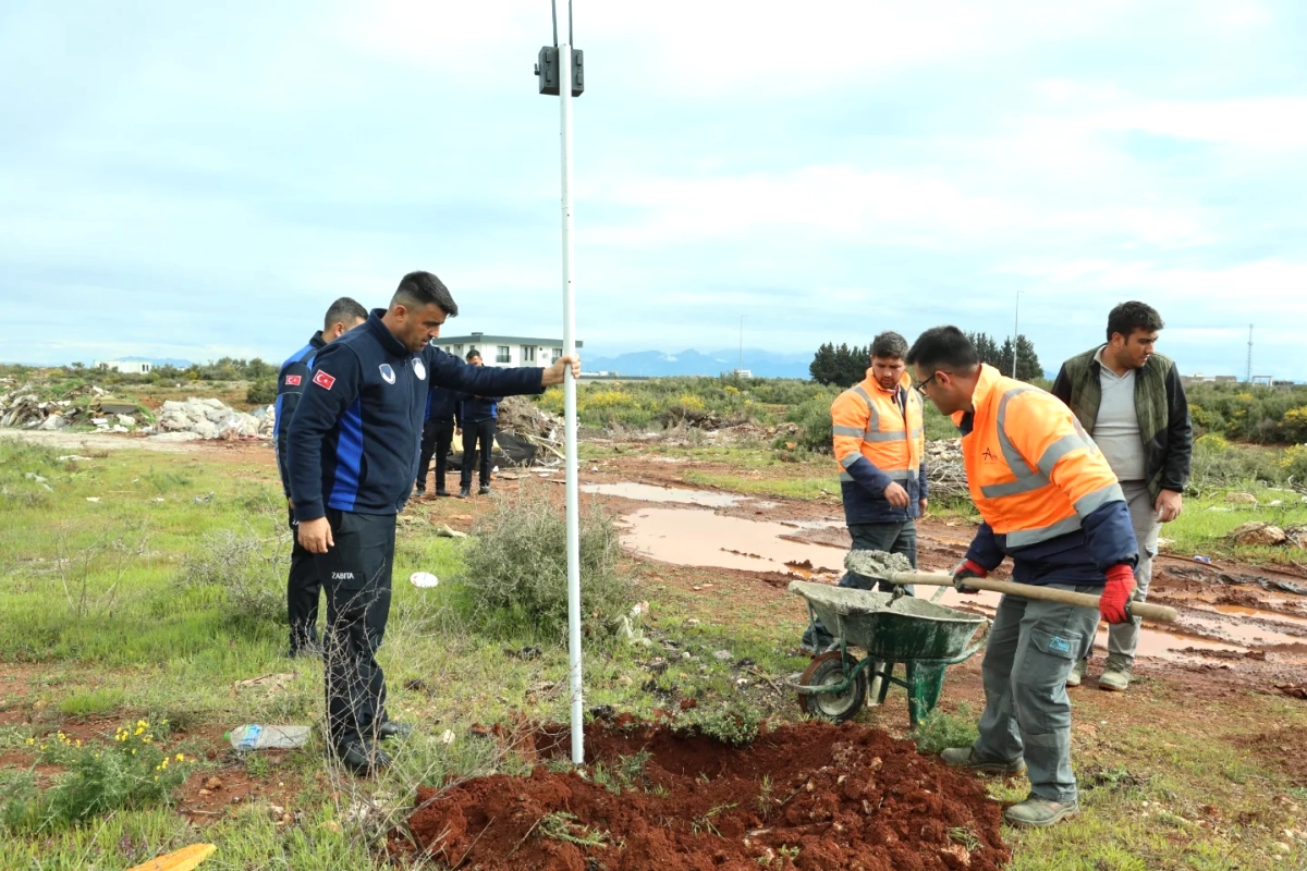 Antalya Aksu’da Kaçak Döküme Karşı Fotokapanlı Denetim: 7/24 Kesintisiz İzleme Hayata geçirildi