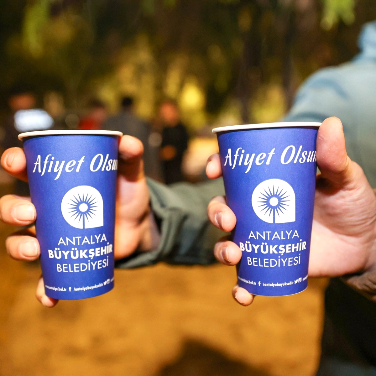 Antalya Büyükşehir Belediyesi, Akdeniz Üniversitesi Öğrencilerine Sınav Haftasında Sıcak Çorba İkramı