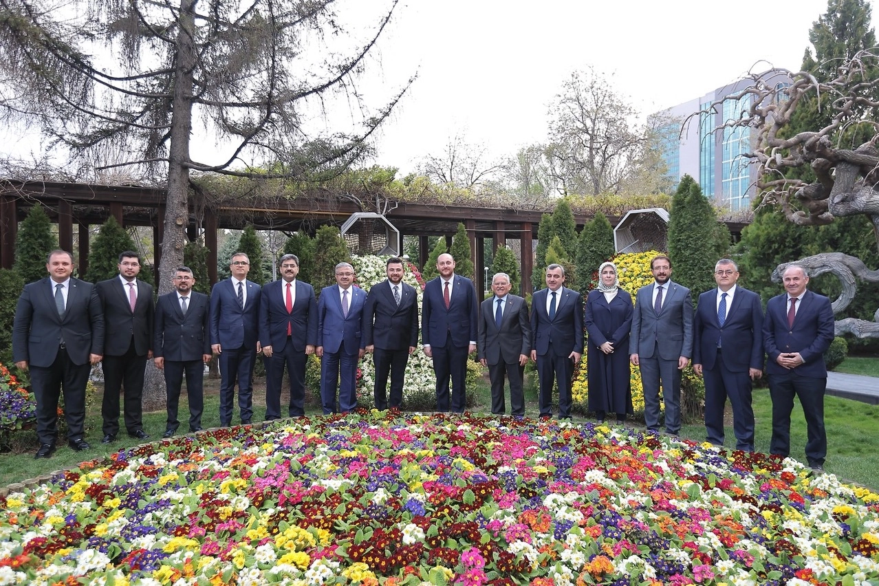 AK Parti Heyeti Kayseri’de Strateji Toplantısını Tamamladı