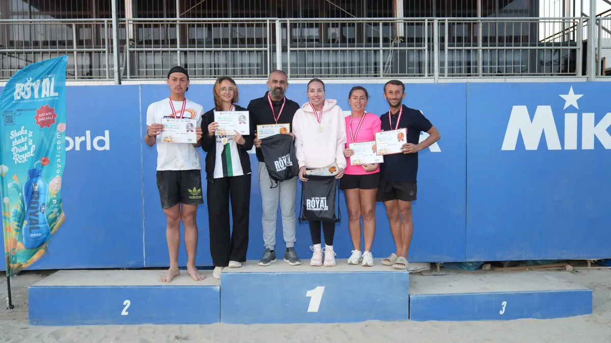 Alanya’da Plaj Voleybolu Coşkusu: Halk Şampiyonası Nisan Etabı Tamamlandı