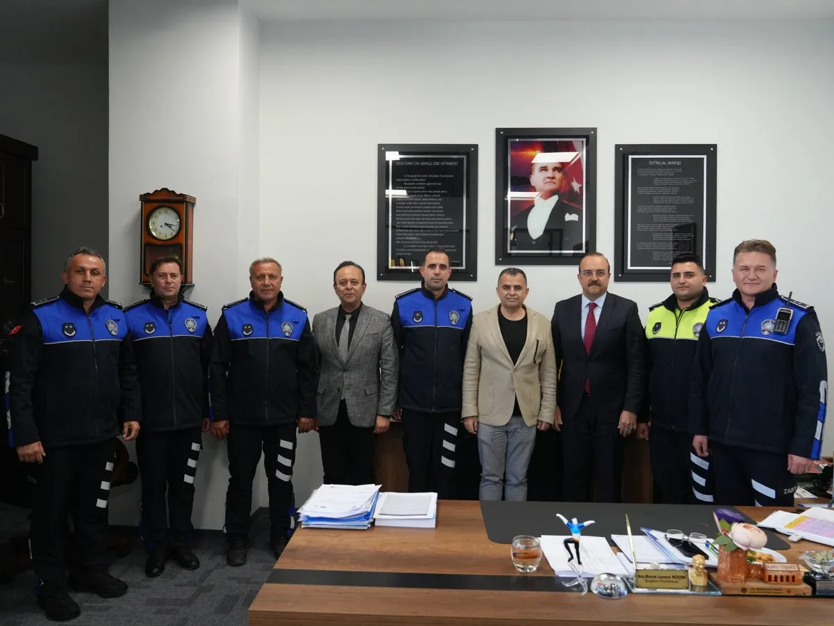 Alanya’da Zabıtaya Rütbe Takdimi: Güvenlik İçin Çalışanlar Ödüllendirildi