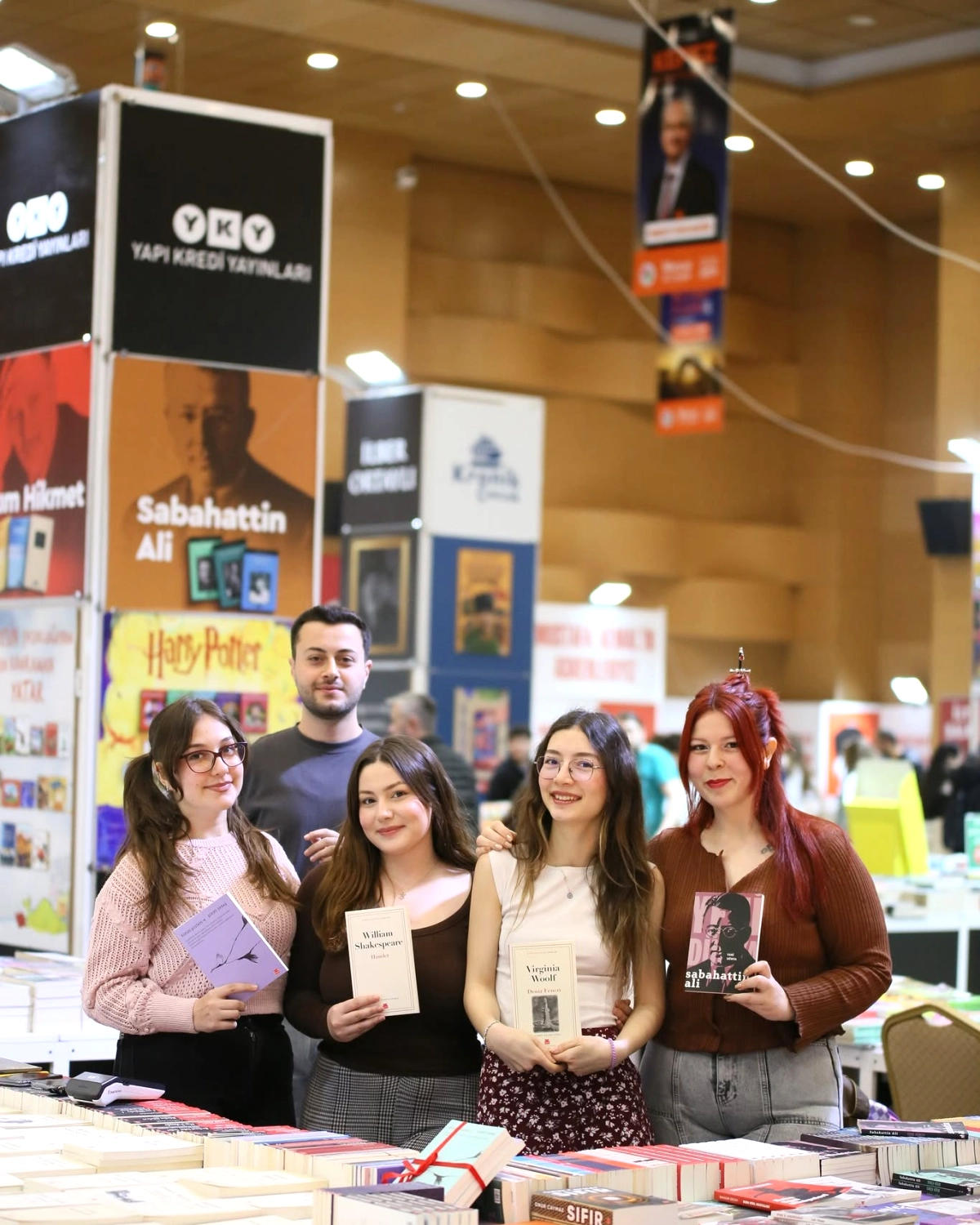 Antalya Kepez’de Kitap Buluşması Bugün Sona Eriyor!