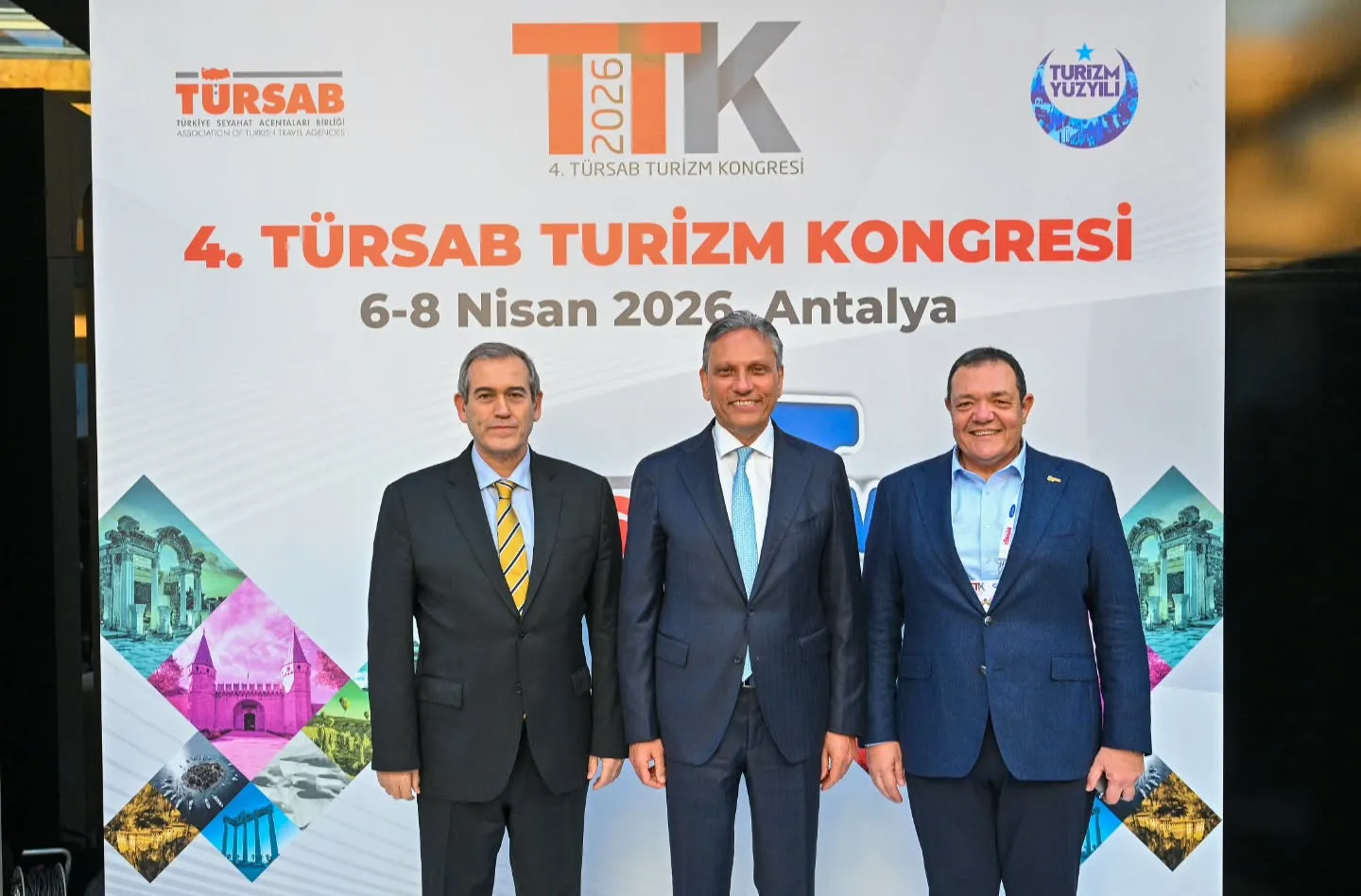 Antalya Temsilcileri TÜRSAB Turizm Kongresi’nde Geleceğin Turizm Stratejilerini Masaya Yatırdı