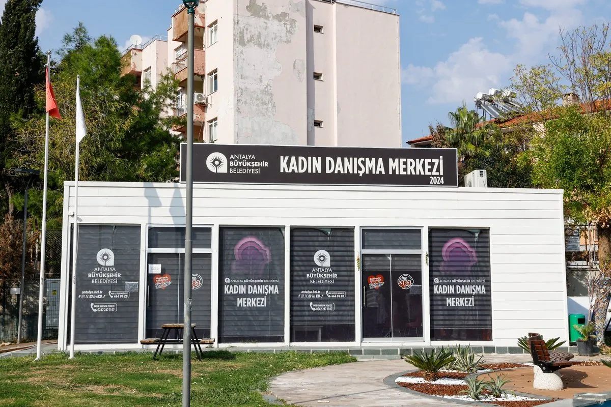 Antalya’da Kadınlara Ücretsiz Destek: Büyükşehir’in Çok Yönlü Hizmeti