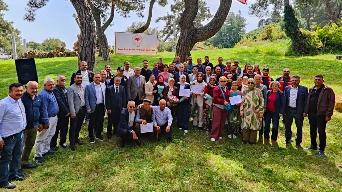 Antalya’da Üreticilere Sertifikalar ve Destek Bilgilendirmesi