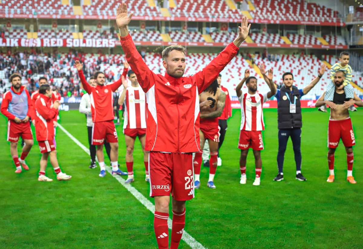 Antalyaspor, İkas Eyüpspor’u Mağlup Ederek Önemli Bir Galibiyet Elde Etti