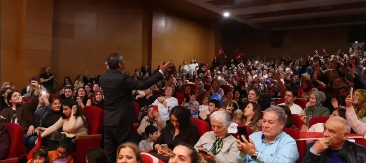 Çekmeköy’de Ege Konseri: Salon Tıklım Tıklım Doldu