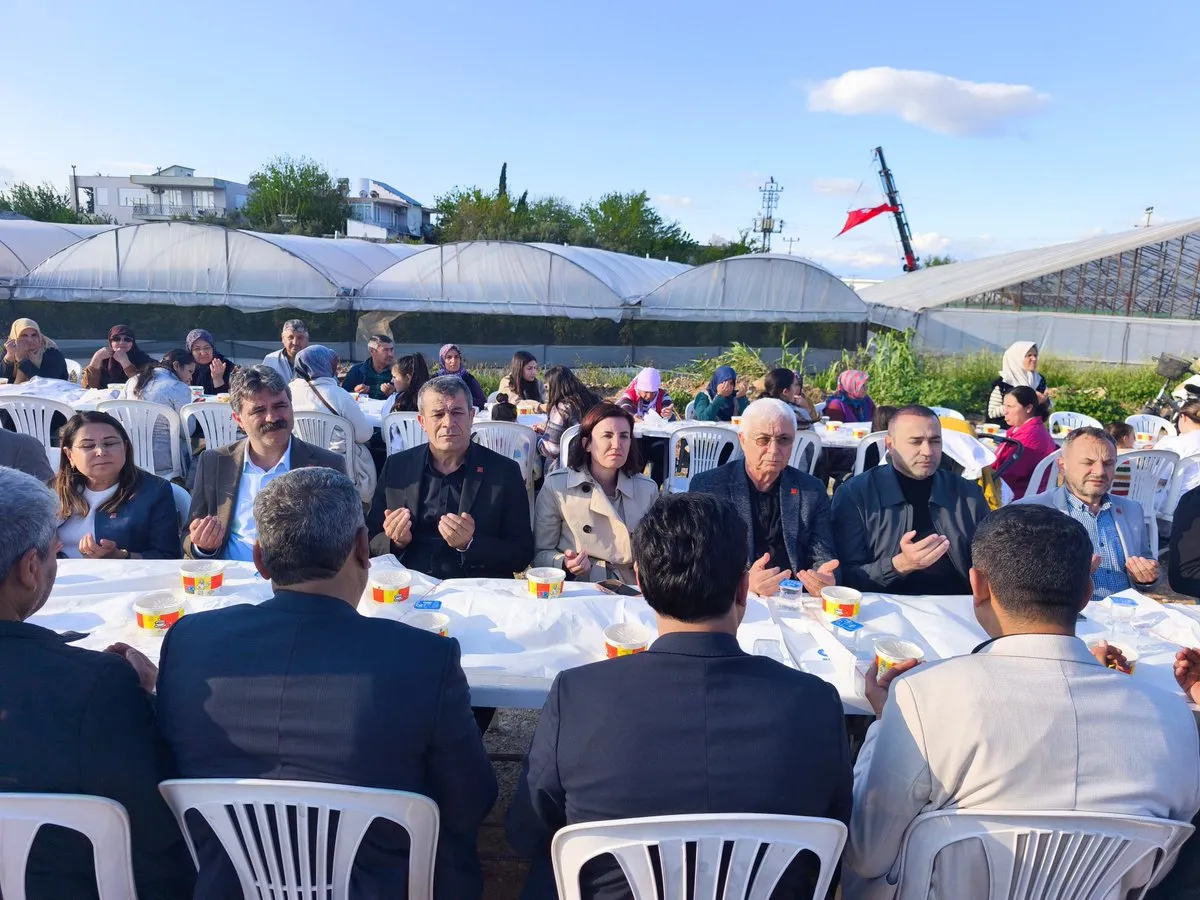 CHP Antalya Liderleri Hacıaliler’de Mevlid Programında