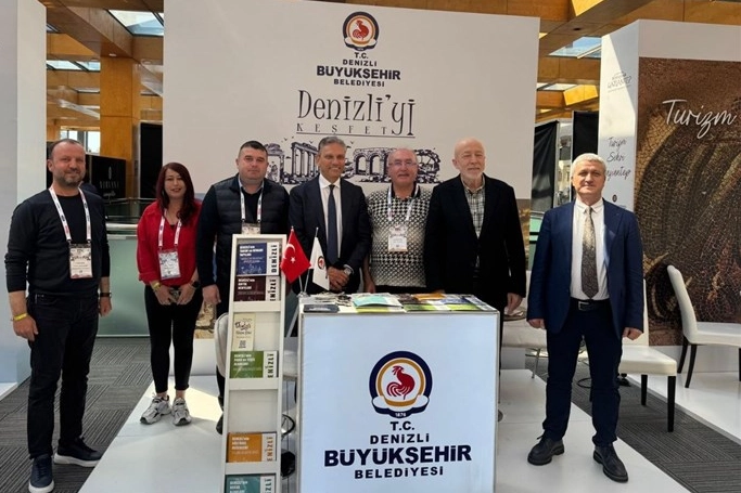 Denizli Turizmi Antalya’da Parladı: Ezel Akay da Standı Ziyaret Etti