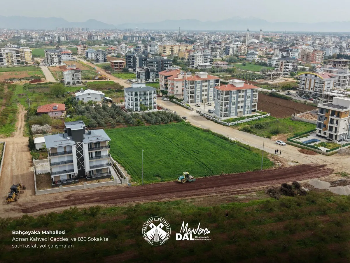 Döşemealtı’nda Yol Konforu: Bahçeyaka Mahallesi’nde Asfalt Çalışması Tamamlandı