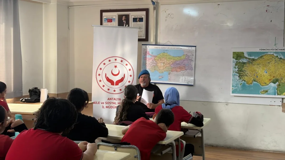 Serikli Öğrenciler Vatan ve Kahramanlık Buluşmalarında Gazilerle Bir Araya Geldi