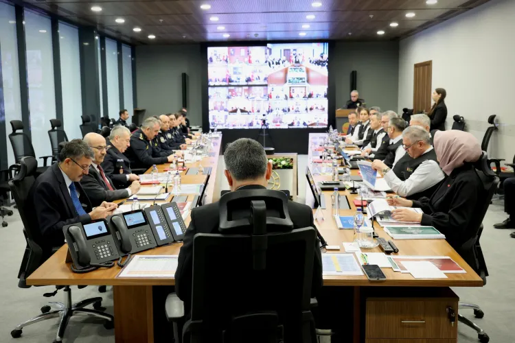 İçişleri Bakanı Çiftçi, Valilerle Güvenlik Toplantısı Gerçekleştirdi