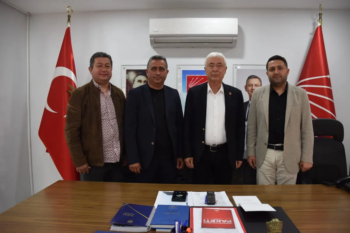 Kaş Meclis Üyeleri CHP İl Başkanı’nı Ziyaret Etti