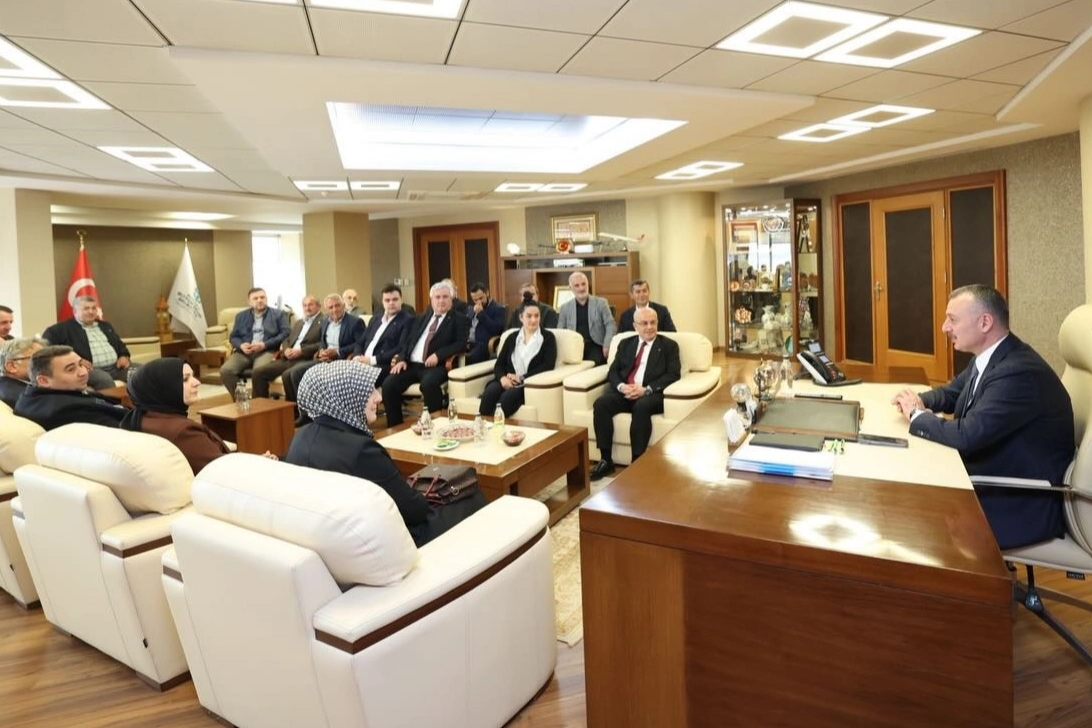 Kocaeli’de Yeni Dönem: Büyükakın, Kandıra AK Parti Ekibini Ağırladı