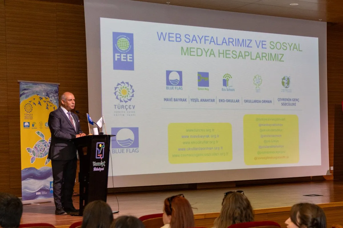 Manavgat’ta Mavi Bayrak Hazırlığı: 2026 Turizm Sezonu İçin Plaj Standartları Masaya Yatırıldı