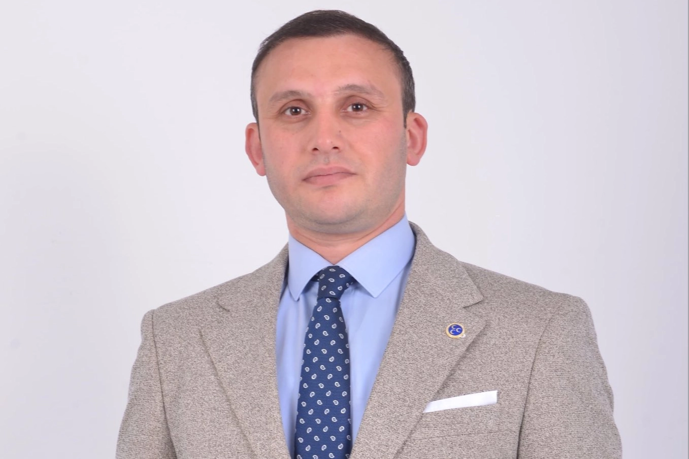 MHP’de Bayrak Değişimi: Beykoz İlçe Başkanı Çömlekçi Görevini Devretti