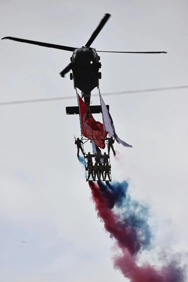 Polis Haftası’nda Ankara’da Helikopterli Geçiş ve Bayrak Açılışı