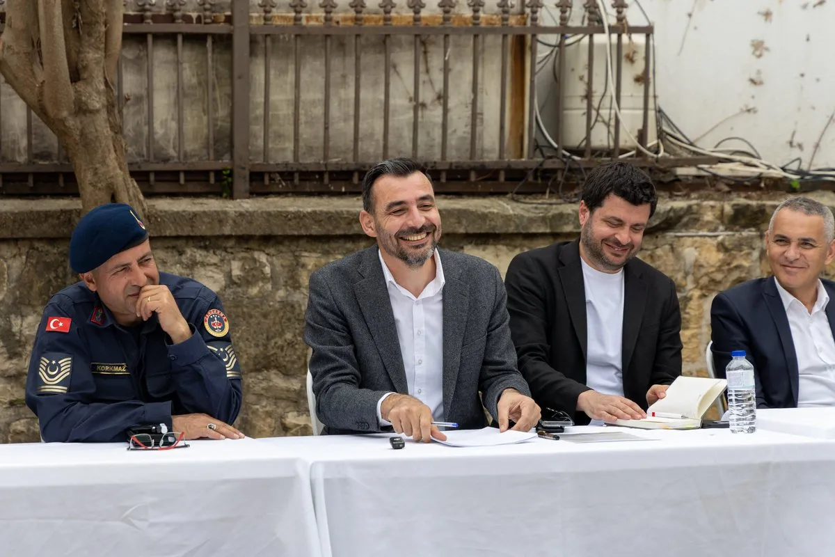 Side’de Turizm Sezonu Öncesi Esnaf Ziyareti: Güvenlik ve Altyapı Hazırlıkları Masaya Yatırıldı